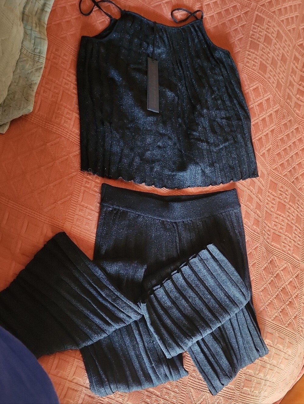 House of Harlow 1960 Black Ribbed Knit Tank & Pants Set